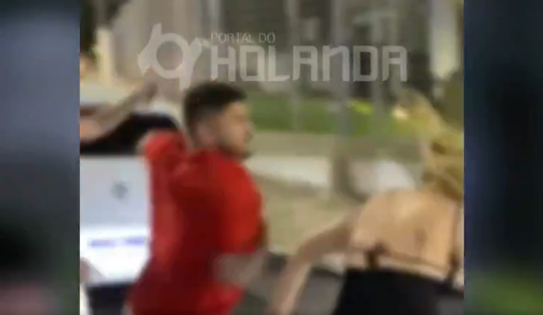 Homem que socou mulher na saída do Studio 5 reagiu após agressão, diz defesa