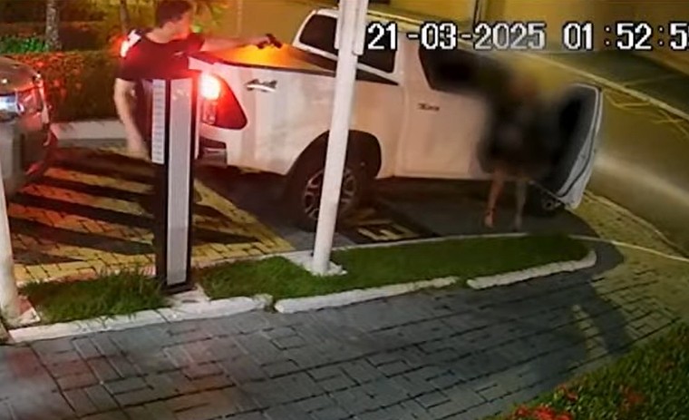 Empresário que teve carro baleado por ex da amiga dá detalhes sobre ataque