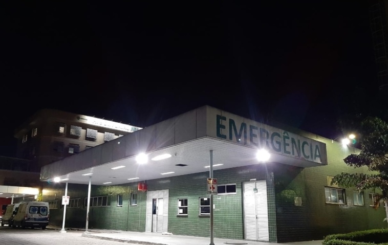 Homem é baleado e corre para UBS para fugir de criminoso em Manaus