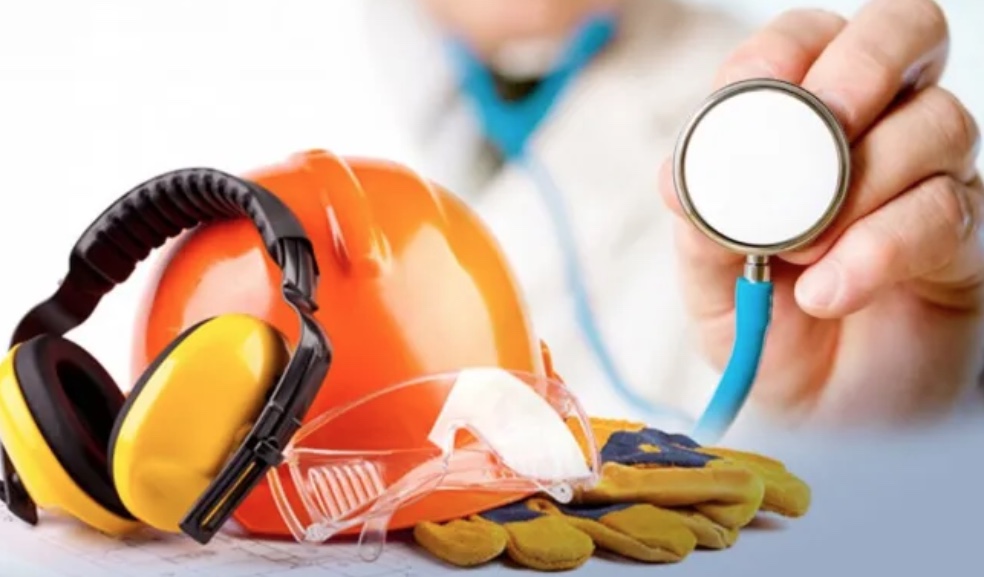 TRT-11 condena empresa por não proteger saúde de empregada com doença ocupacional