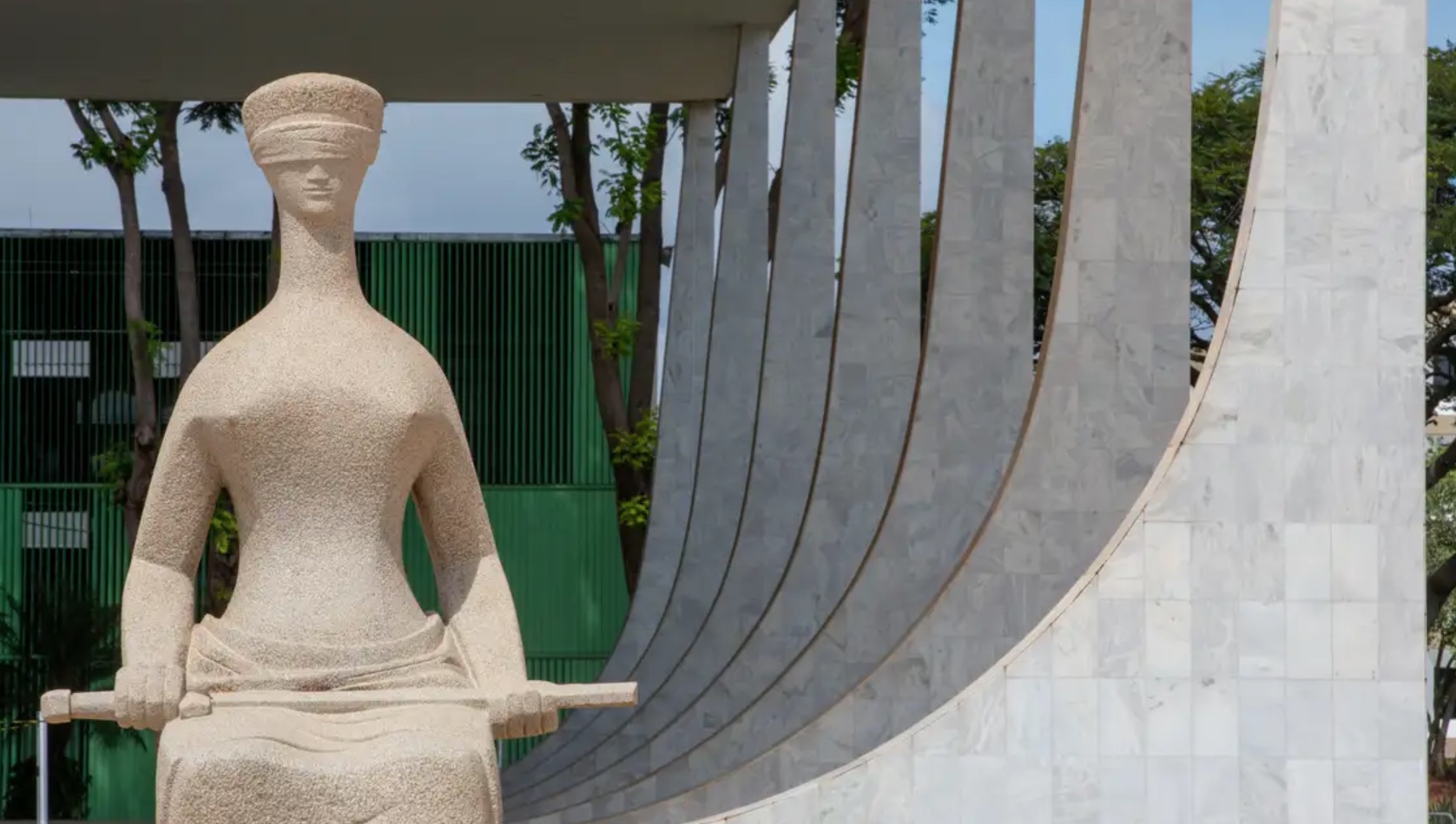 Servidor do Amazonas reverte no STF decisão que limitava competência da Justiça do Trabalho