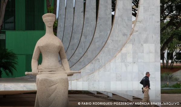 STF mantém vínculo empregatício de arquiteta contratada informalmente em Manaus