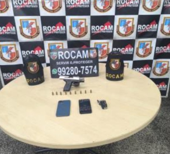 Homem é preso ao ser pego dirigindo bêbado e com arma no carro em Manaus