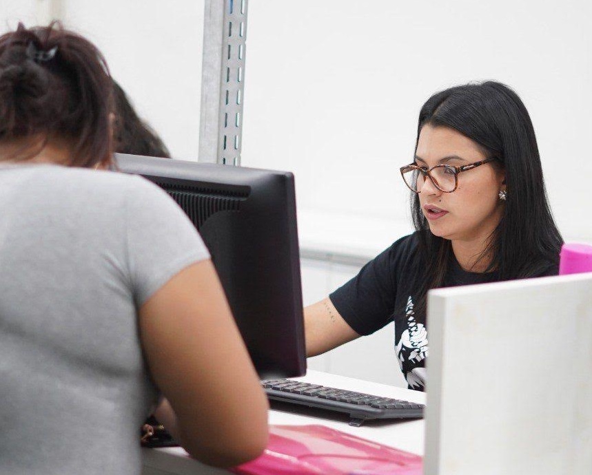 Motorista, assistente administrativo e mais: confira vagas 209 de emprego no Sine Amazonas