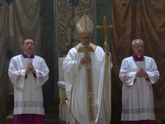 Papa Leão XIV celebra primeira missa e declara: "Que a Igreja seja farol" 