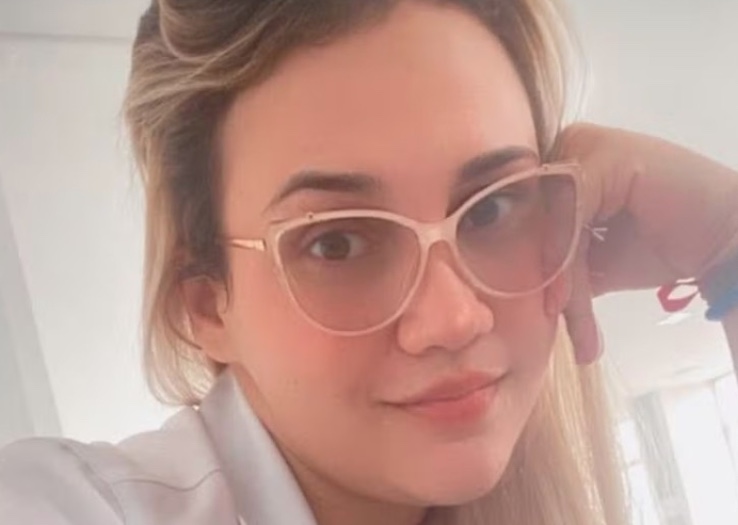 Enfermeira é interrogada por suspeita de ajudar falsa médica em Manaus