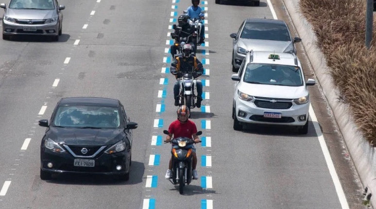 Câmara aprova faixas exclusivas para motociclistas em cruzamentos de Manaus