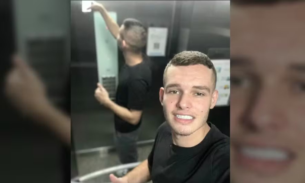 Seguranças que mataram jovem espancado após suposto furto de chocolate viram réus