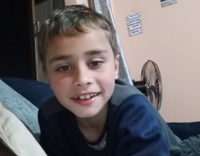 Família se despede de menino morto a facadas em ataque à escola no RS