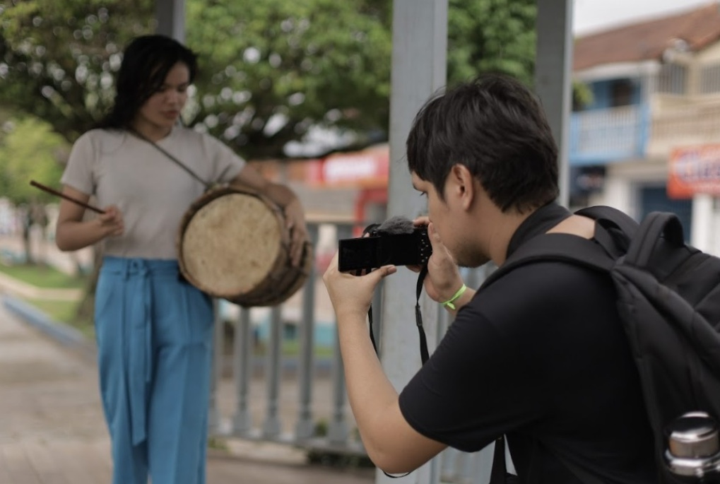 Documentário "Revelando o Gambá em Libras" promove inclusão cultural no Amazonas