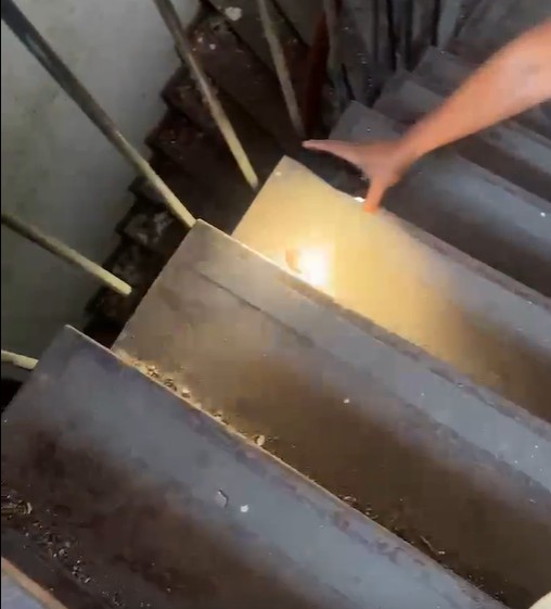 Manchas de sangue são achadas em prédio onde cearense desapareceu em Manaus