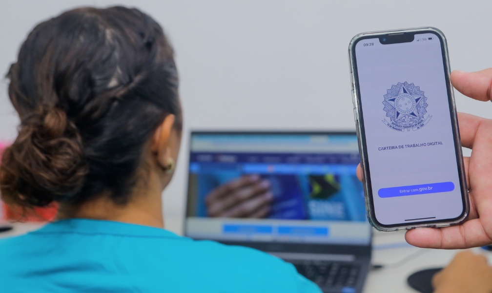 Pintor, frentista e mais: confira vagas de emprego no Sine Manaus