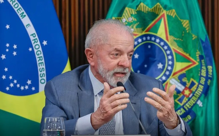 ‘Ninguém põe a mão’, diz Lula sobre interesse dos EUA nos minerais estratégicos do Brasil
