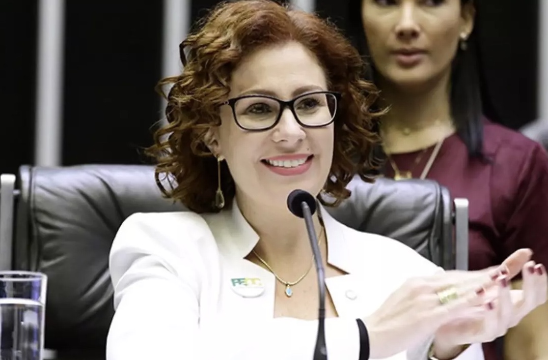 Zambelli tenta usar sanção dos EUA a Moraes para evitar extradição da Itália