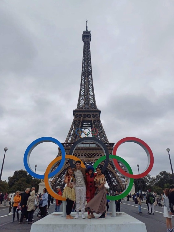 Marca de moda indígena de Manaus participa pela 3ª vez da London Fashion Week