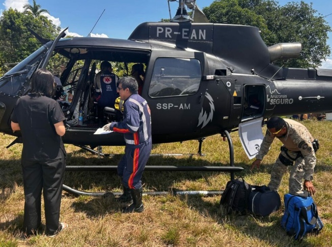 Bebê com bronquiolite grave é resgatado por serviço aeromédico em área rural de Manaus