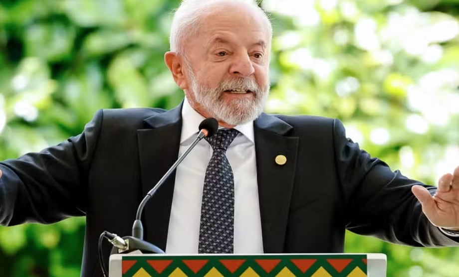 Lula anuncia visita a Manaus para inaugurar centro policial da Amazônia
