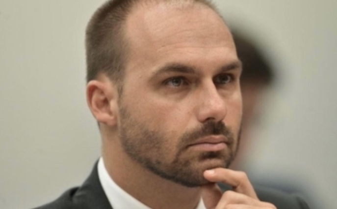 Futuro de Eduardo no PL depende de decisão do Bolsonaro, afirma Valdemar