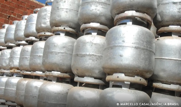 Governo Federal anuncia novo modelo para o Auxílio Gás