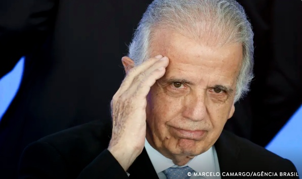 Forças Armadas vão cumprir decisão da Justiça sobre trama golpista, diz Ministro da Defesa