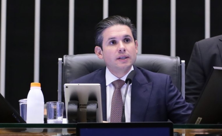 PL Antifacção será votado nesta terça-feira, diz Hugo Motta