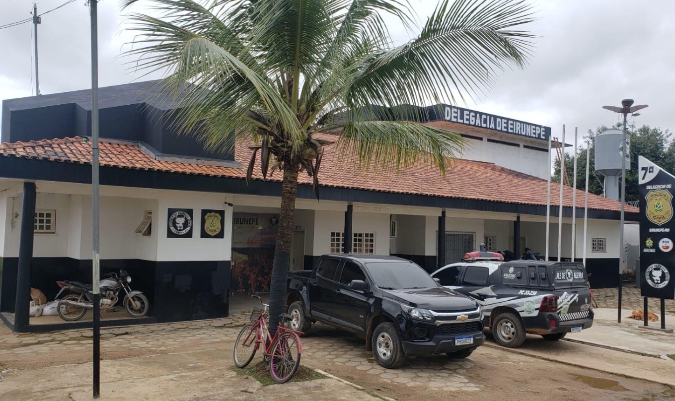 Homem é preso por tráfico de drogas, corrupção de menores e crimes ambientais em Eirunepé 