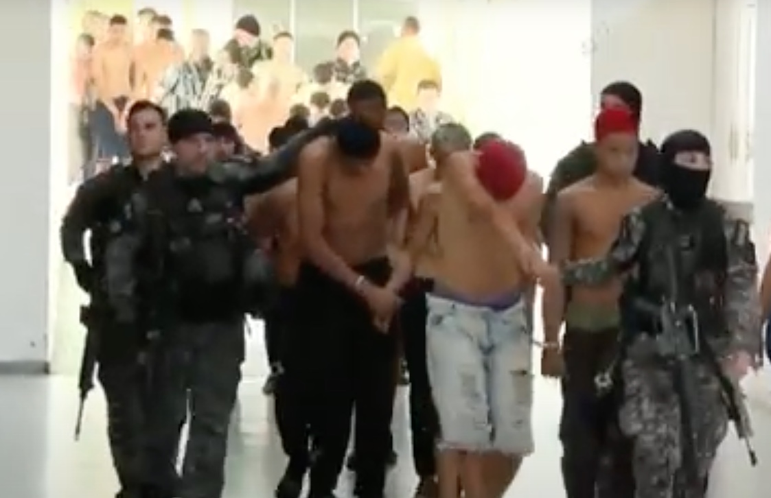 Imprensa internacional descreve megaoperação no Rio como 'cena de guerra'