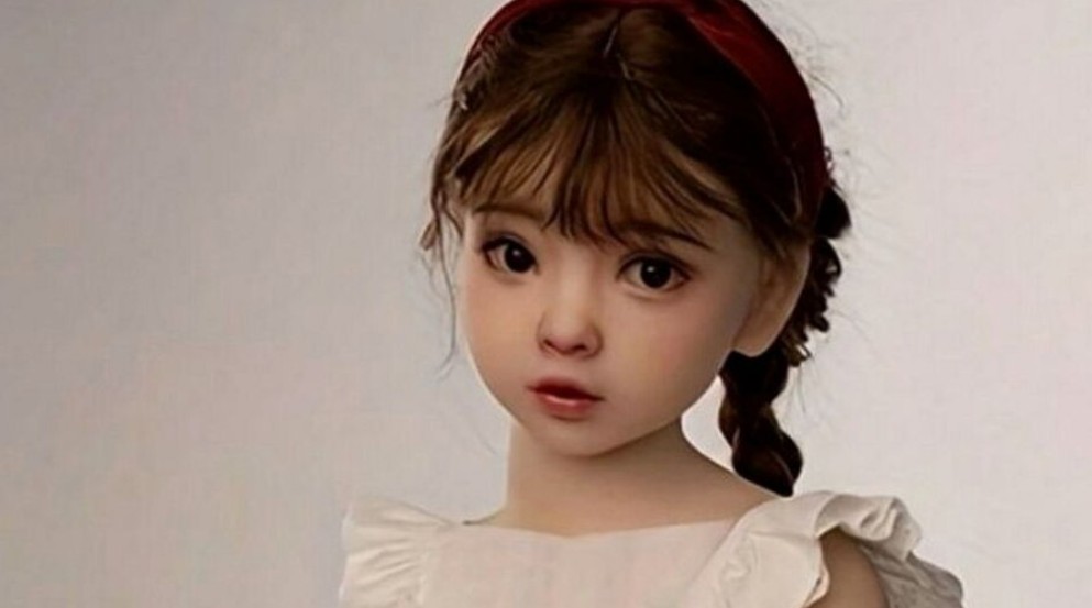 Shein suspende venda de boneca sexual após denúncias por “aparência infantil”