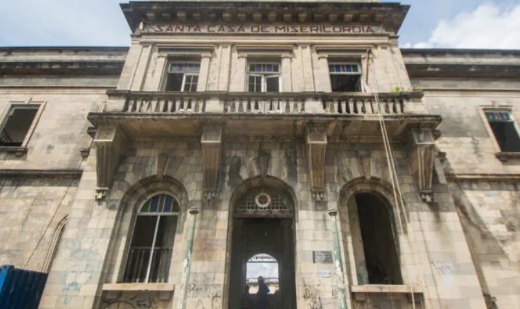 MPF abre inquérito para investigar danos à Santa Casa de Misericórdia em Manaus