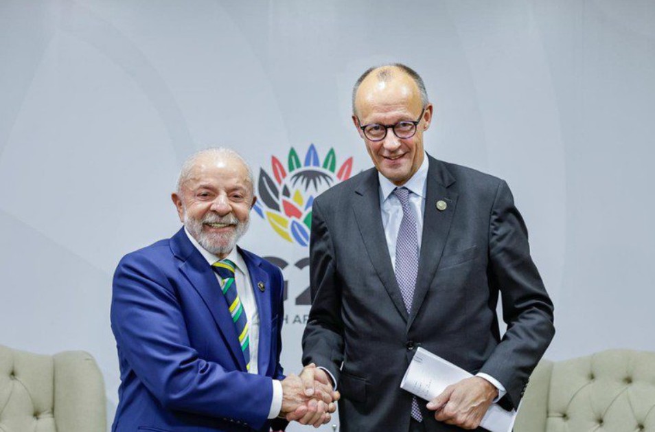 Chanceler alemão reitera investimento de € 1 bilhão no TFFF em conversa com Lula