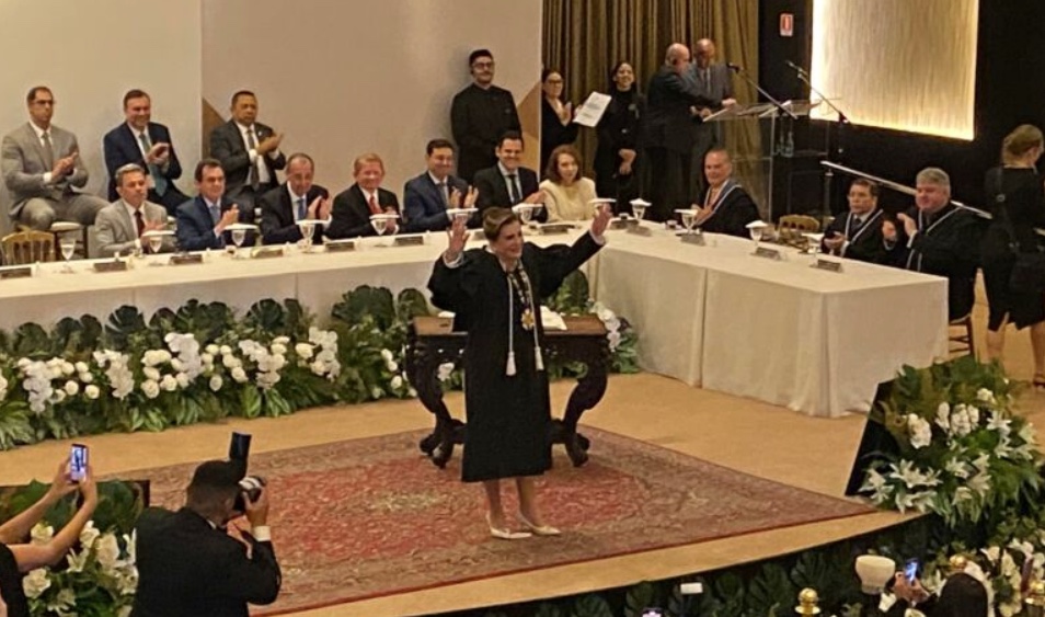 Com 3º mandato, Yara Lins apresenta plano que moderniza e amplia atuação do TCE-AM