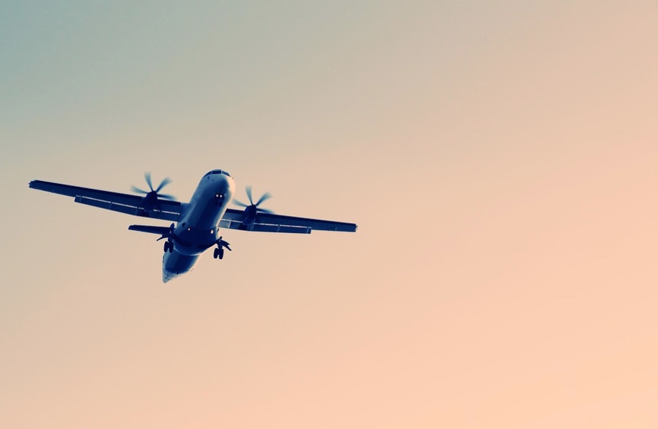 Colômbia desmente Trump e garante que espaço aéreo da Venezuela está "aberto"