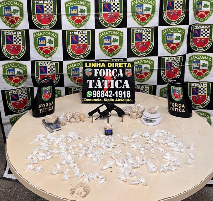 Suspeito foge da PM e abandona mochila com droga e arma no Jorge Teixeira