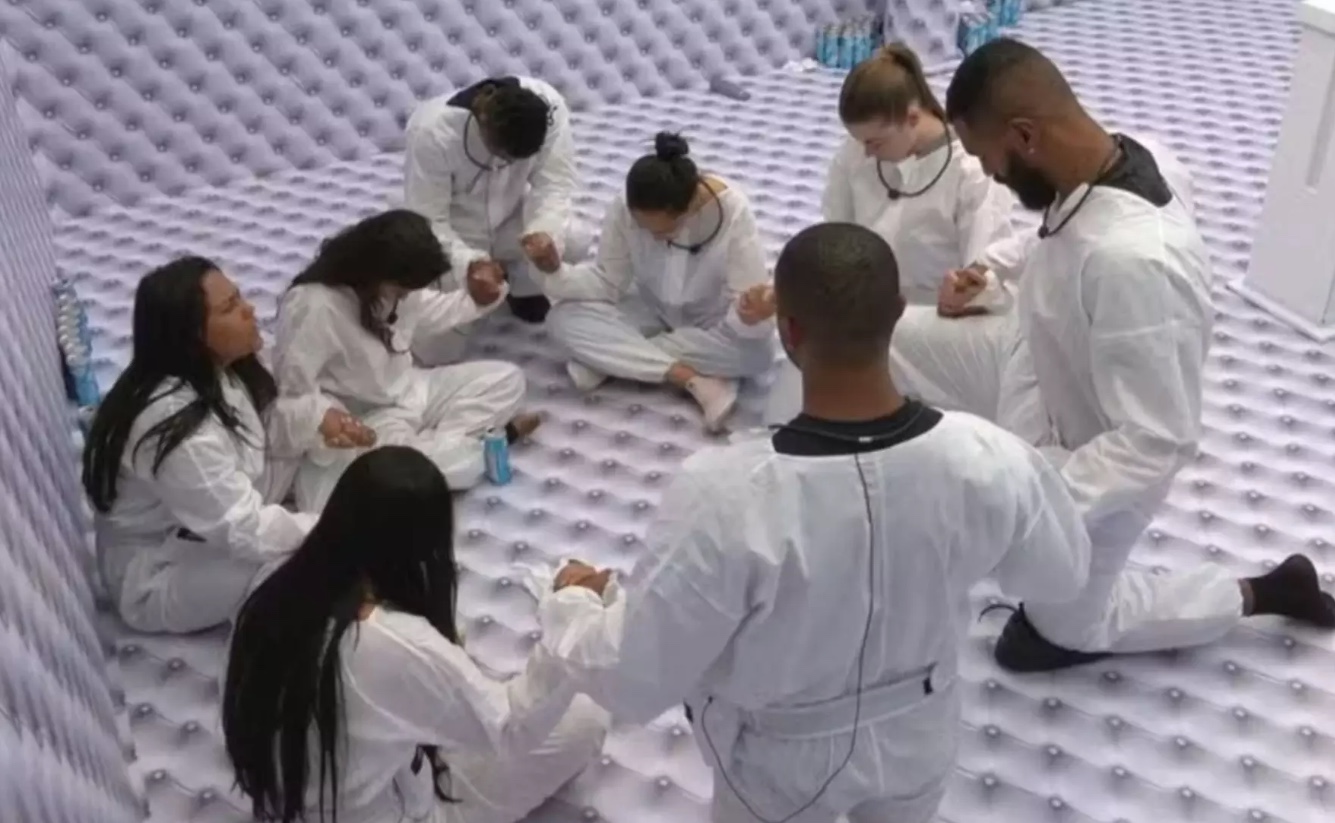 Quarto Branco do BBB26 tem mais de 70 horas de duração; saiba quem segue na disputa