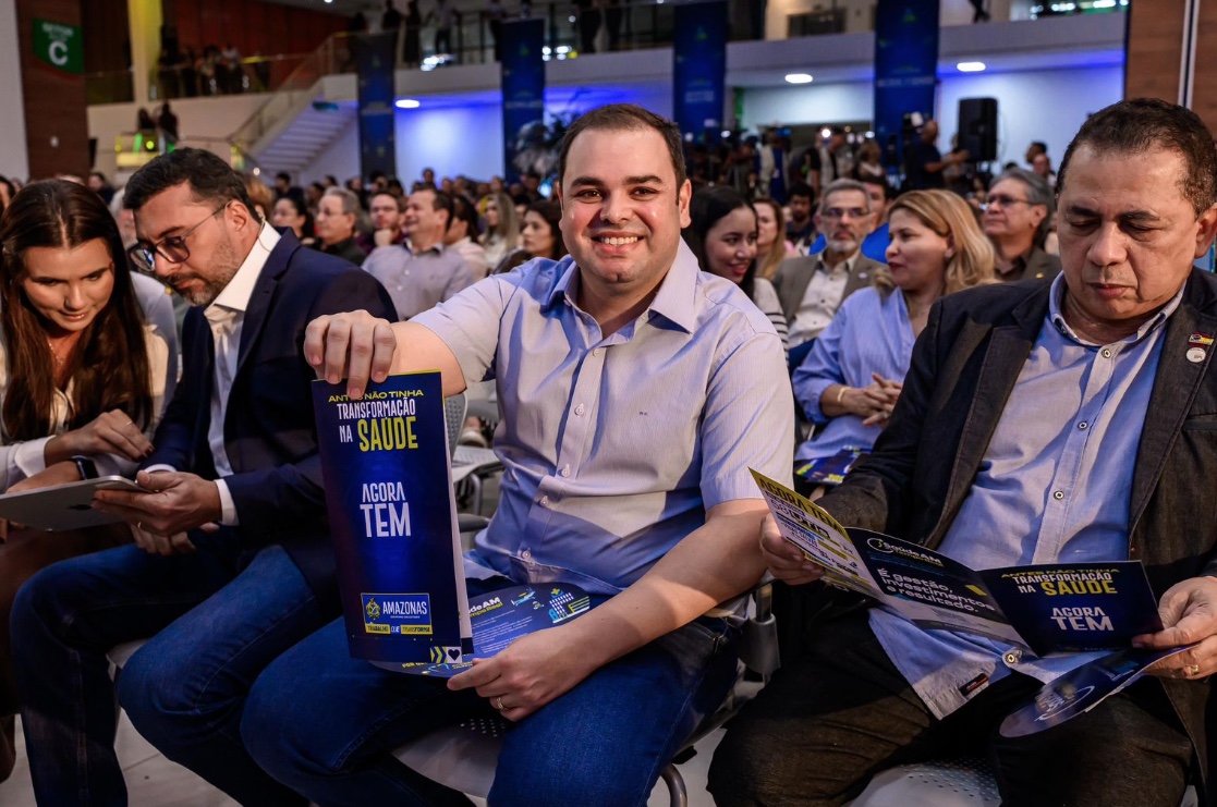 Aleam destaca R$ 34 milhões em emendas para a saúde durante Expo em Manaus