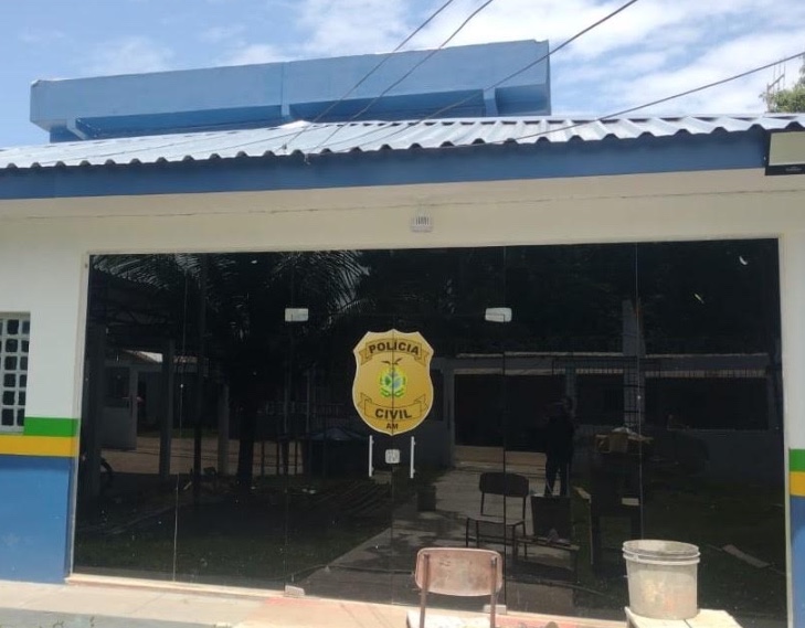 Falso dentista é preso em Uarini acusado de estupro e exercício ilegal da profissão