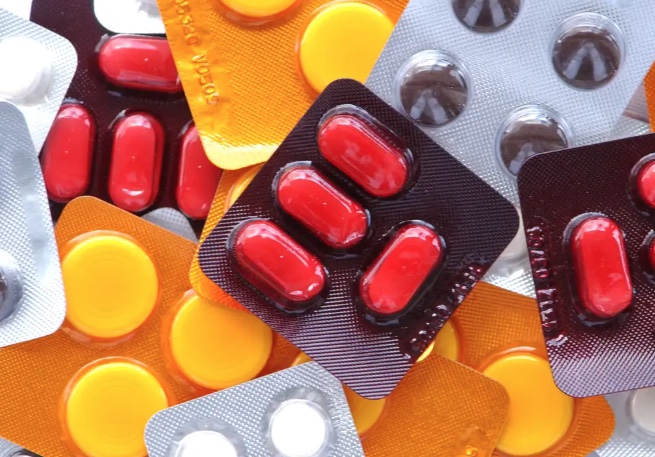 Entra em vigor nova regra da Anvisa sobre receitas de medicamentos; saiba mais