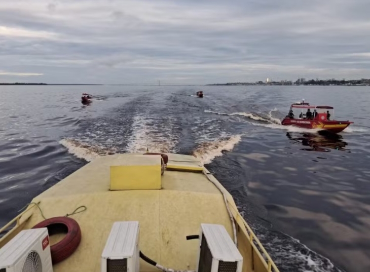 Buscas por naufrágio em Manaus já percorreram 10 km