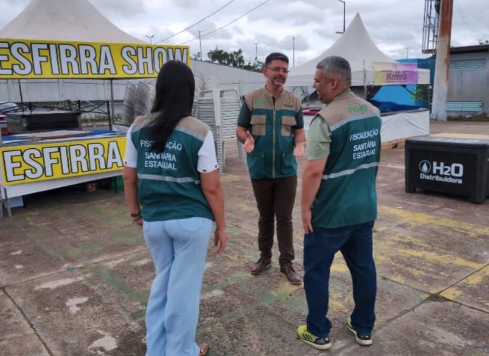 Vigilância sanitária reforça inspeções em blocos e bares durante Carnaval em Manaus