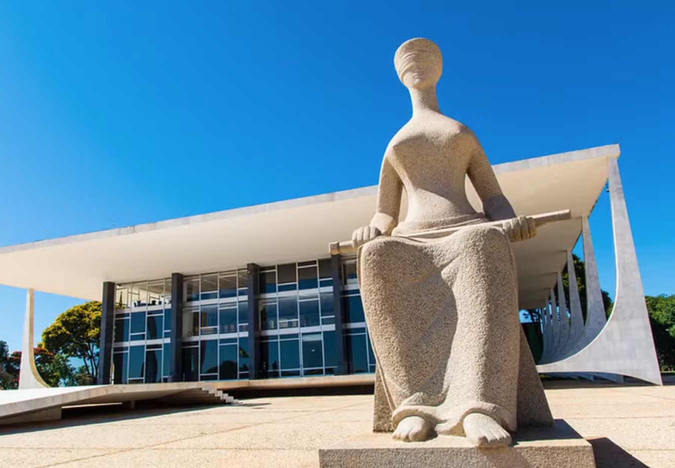 STF revela acessos ilegais e expõe possível esquema contra ministros