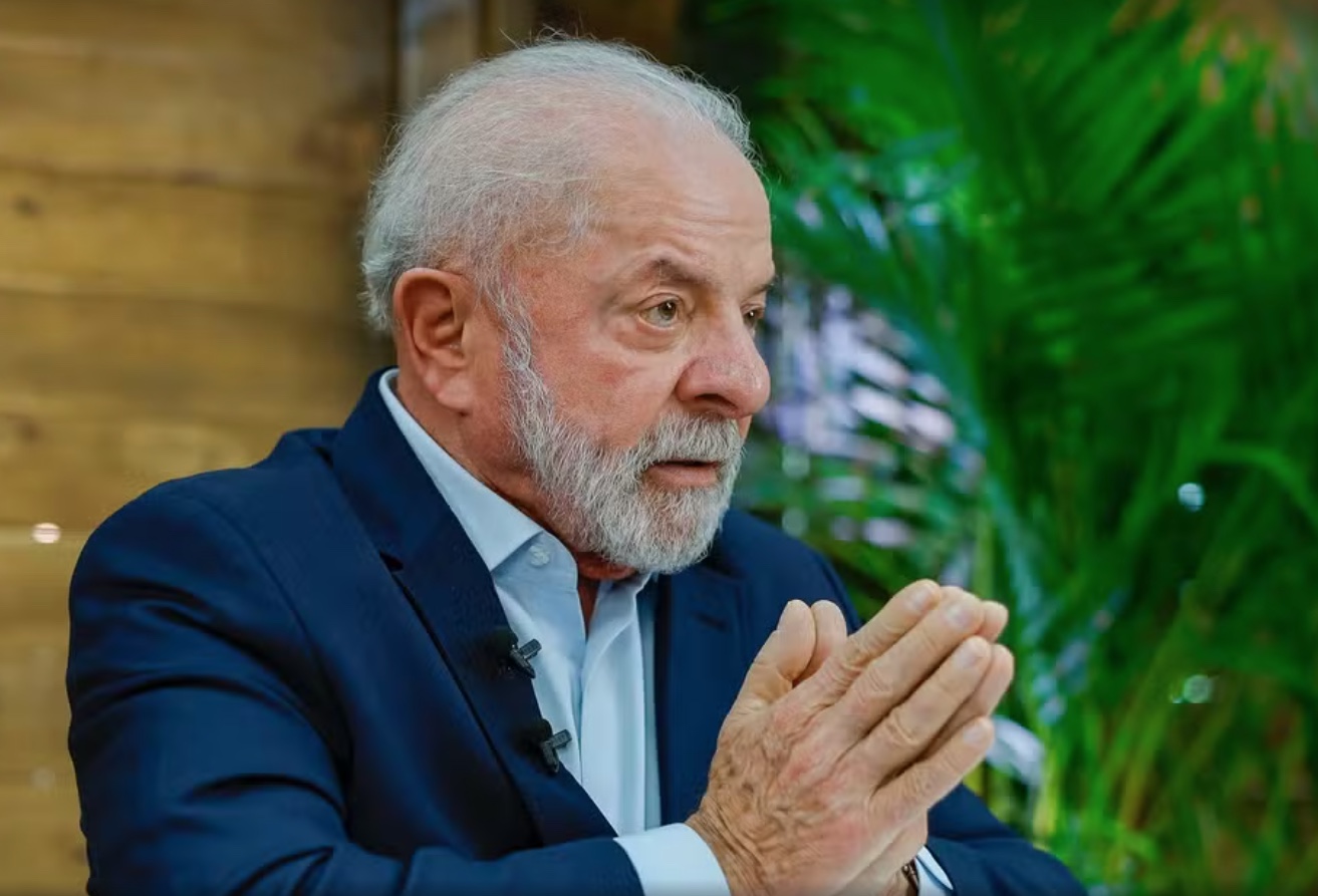 Lula sanciona reajuste para servidores do Legislativo e veta aumentos até 2029