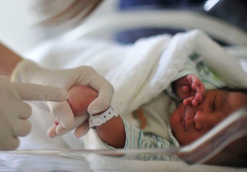 Manaus registra 29 mil nascidos vivos em 2025; 75% são filhos de mães solteiras