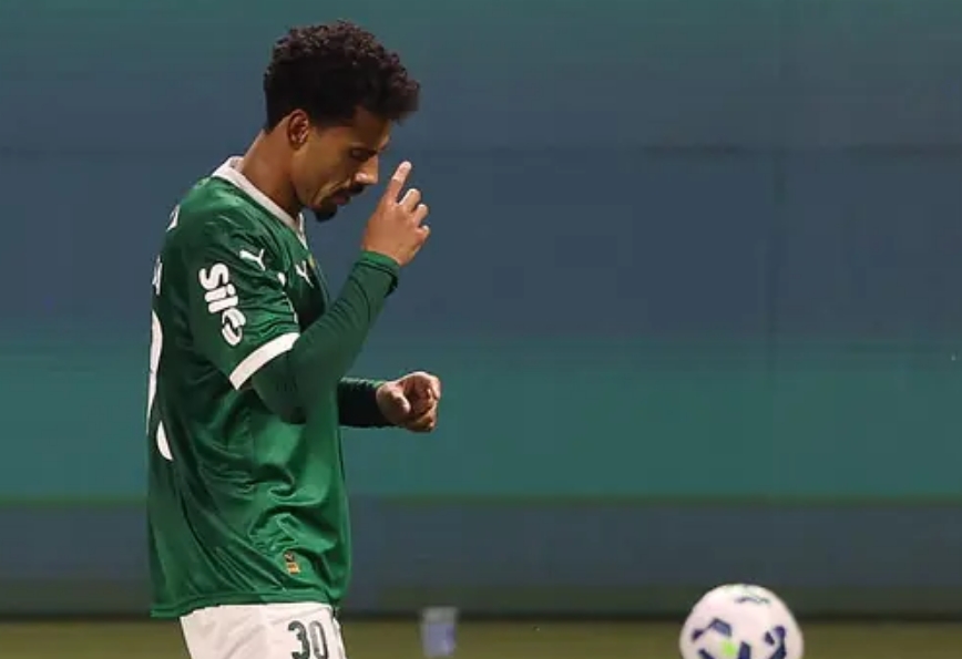 Abel vê Evangelista como substituto de Ríos, mas diz que Palmeiras está à procura