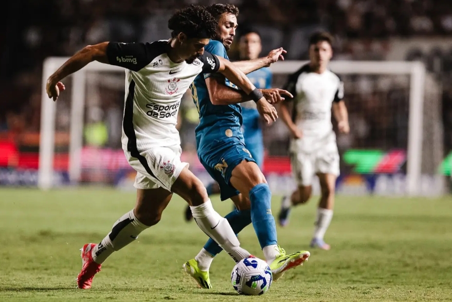 Corinthians perde do lanterna Sport pelo Brasileiro e vê fim de série invicta