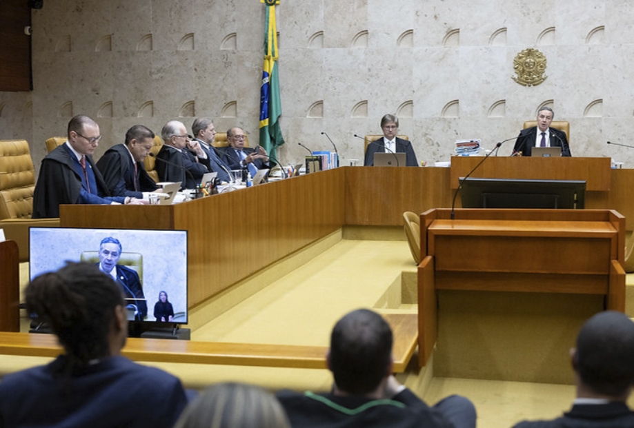 PT solicita transmissão ao vivo do julgamento de Bolsonaro por trama golpista