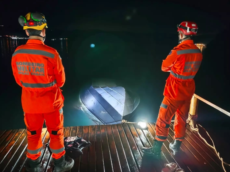 Colisão entre lancha e píer deixa seis mortos na divisa de São Paulo e Minas Gerais