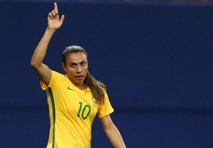 Três brasileiros figuram lista dos 100 maiores atletas do século; saiba quem são