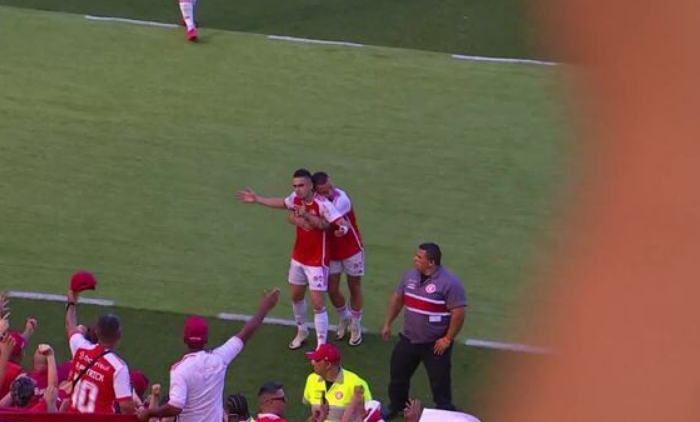 Inter goleia, entra no G-4 do Brasileiro e Bragantino estaciona na zona de rebaixamento