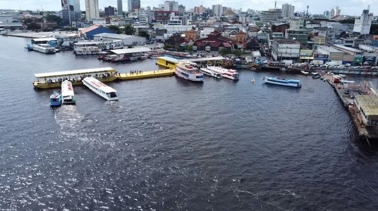 Amazonas tem 43 municípios em emergência e calhas seguem em vazante