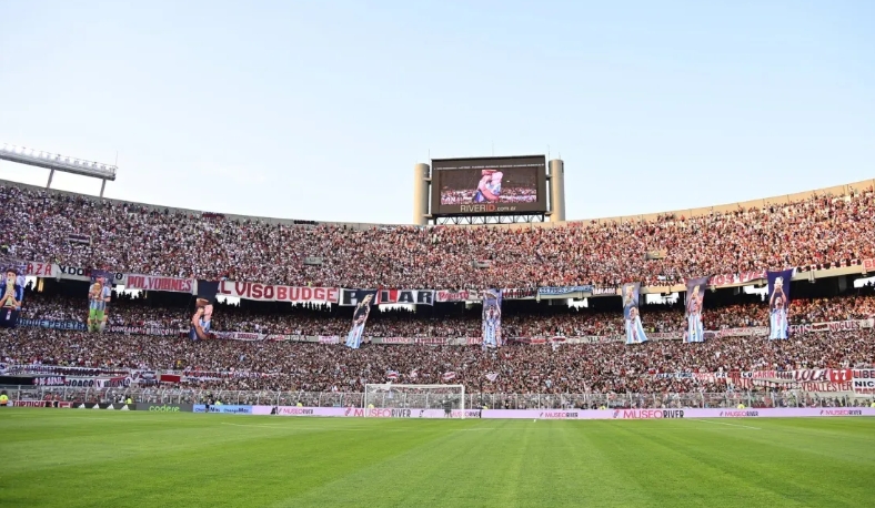 River Plate supera Borussia e fecha 2024 com maior média de público do mundo